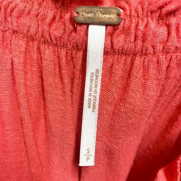 Free People Charlie Tee in Red S - Picture 5 of 9